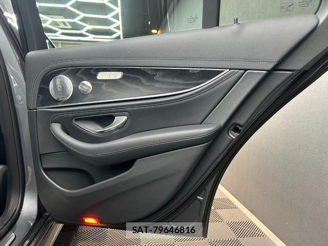 Mercedes Benz E-CLASS 2021-02 7816885-16