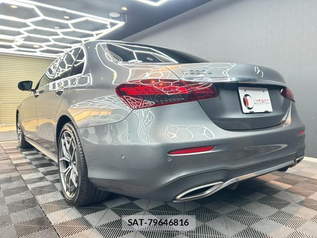 Mercedes Benz E-CLASS 2021-02 7816885-8
