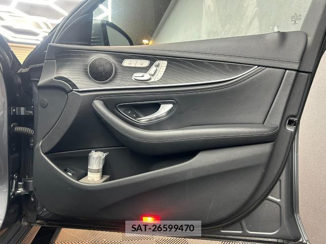 Mercedes Benz E-CLASS 2017-03 7816891-3