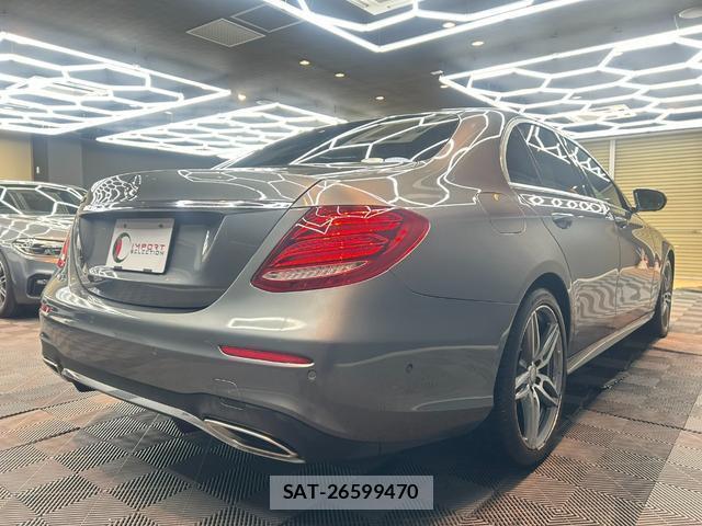 Mercedes Benz E-CLASS 2017-03 7816891-6