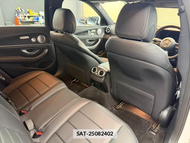Mercedes Benz E-CLASS 2020-09 7816897-4