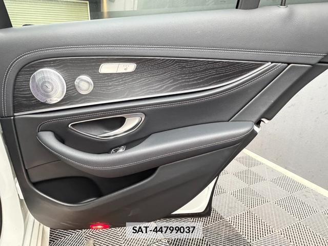 Mercedes Benz E-CLASS 2021-03 7816901-14