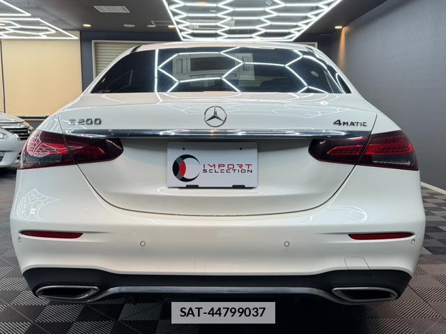 Mercedes Benz E-CLASS 2021-03 7816901-8