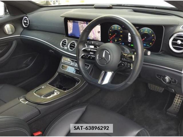 Mercedes Benz E-CLASS 2021-03 7817257-2