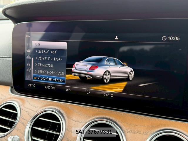 Mercedes Benz E-CLASS 2017-12 7820228-13