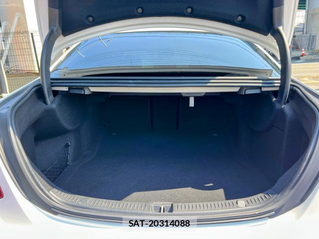Mercedes Benz E-CLASS 2018-06 7820750-14