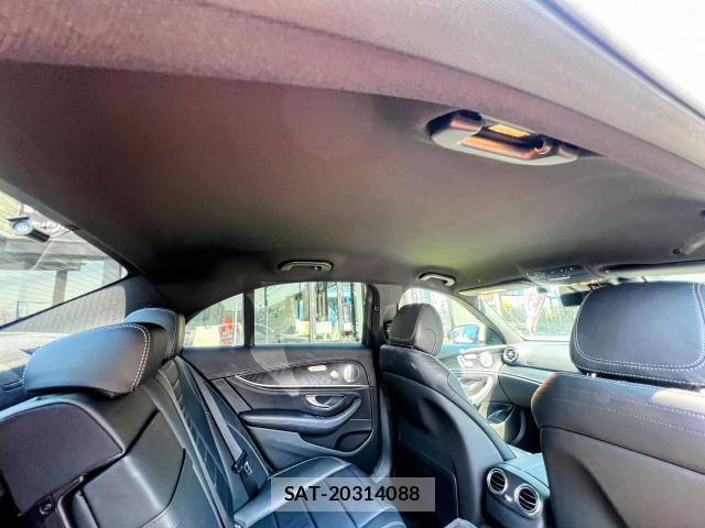 Mercedes Benz E-CLASS 2018-06 7820750-15