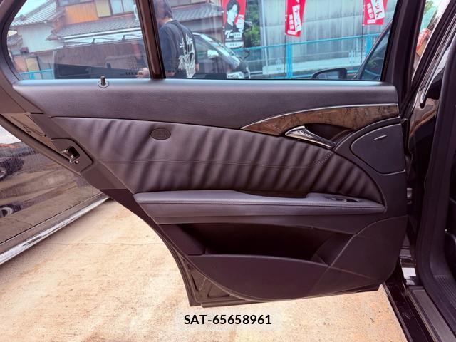 Mercedes Benz E-CLASS 2007-06 7823169-16