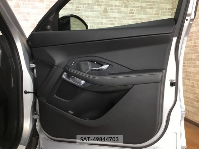 Jaguar E-PACE 2021-06 7817832-19
