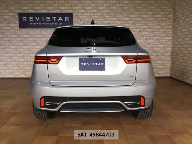 Jaguar E-PACE 2021-06 7817832-3