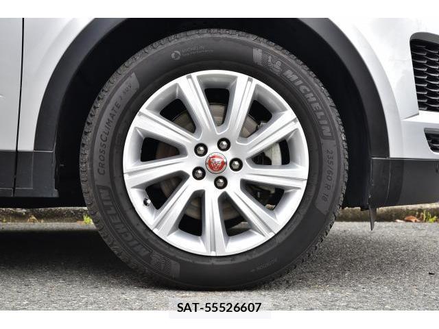 Jaguar E-PACE 2019-11 7819010-8