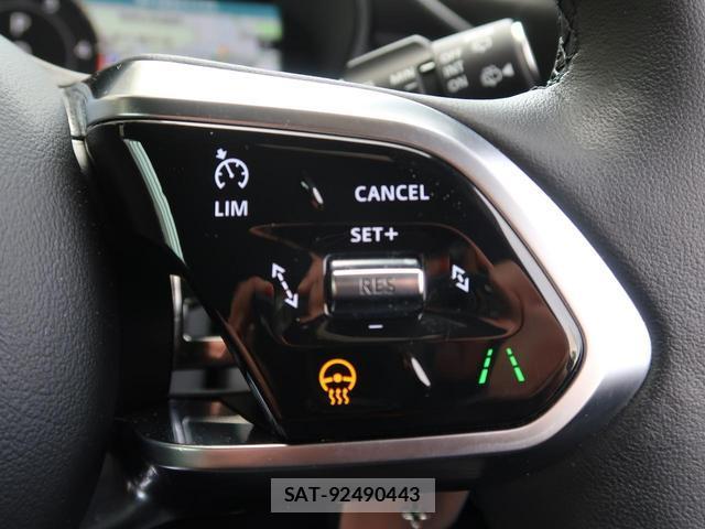 Jaguar E-PACE 2025-03 7819807-10