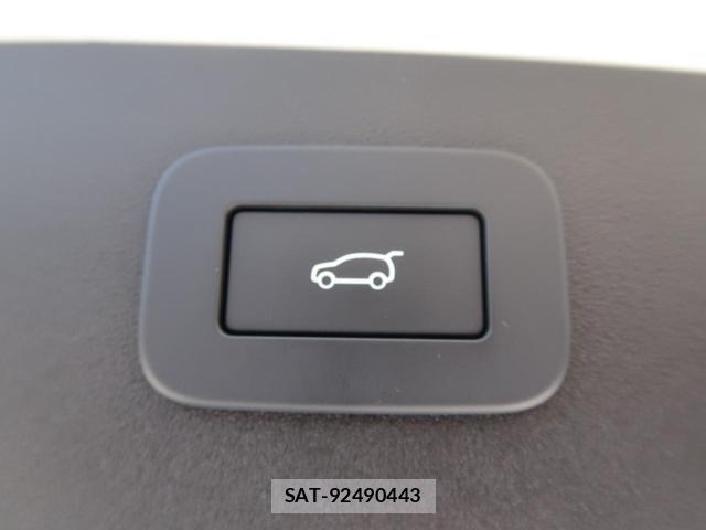 Jaguar E-PACE 2025-03 7819807-8