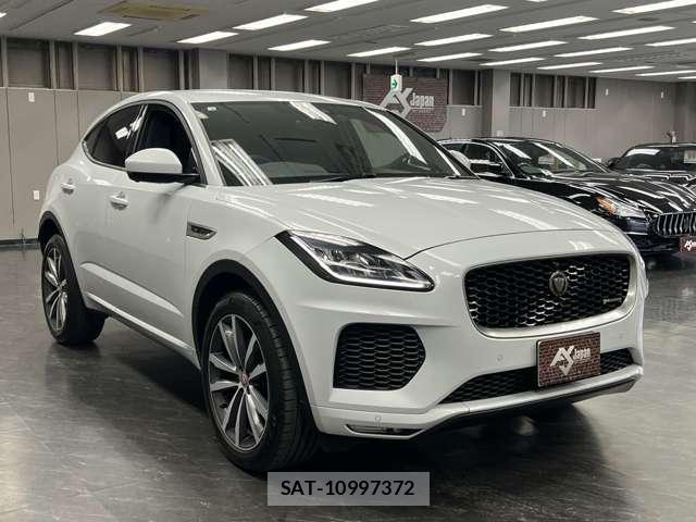 Jaguar E-PACE 2020-08 7823285-12