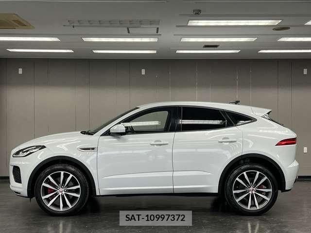 Jaguar E-PACE 2020-08 7823285-8