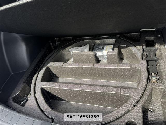 Mitsubishi ECLIPSE CROSS 2024-02 7814338-12