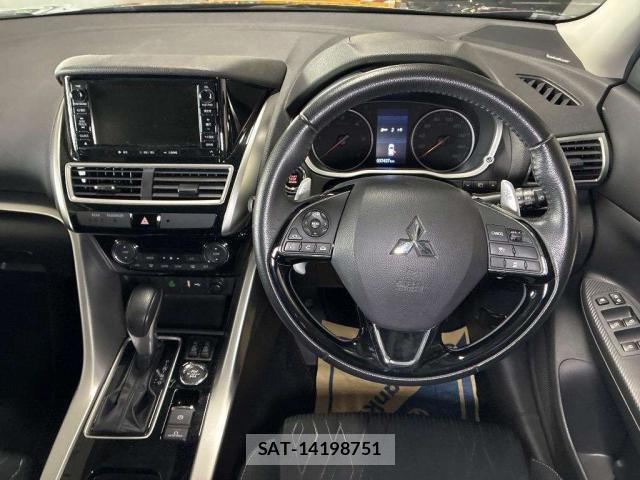 Mitsubishi ECLIPSE CROSS 2019-07 7815021-2