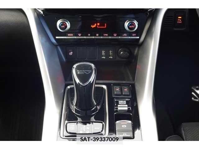 Mitsubishi ECLIPSE CROSS 2021-03 7820561-4