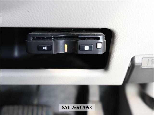 Mitsubishi EK SPACE 2017-06 7811859-10