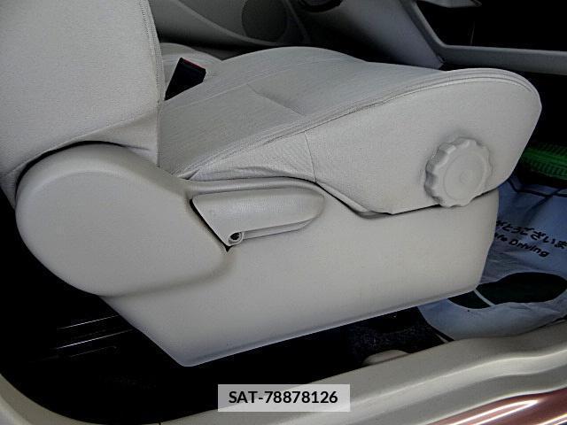 Mitsubishi EK WAGON 2014-07 7820763-12