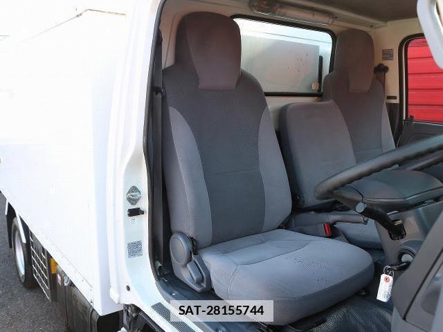 Isuzu ELF TRUCK 2017-09 7812410-16
