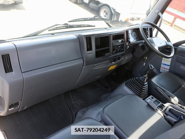 Isuzu ELF TRUCK 2013-07 7812414-3
