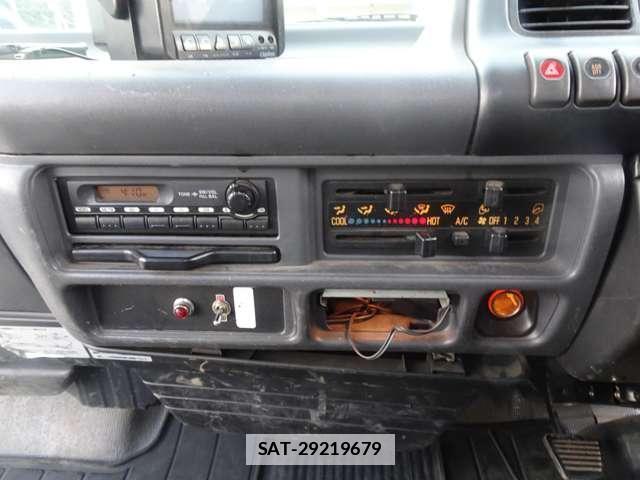 Isuzu ELF TRUCK 2006-02 7813033-12