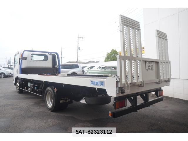Isuzu ELF TRUCK 2015-02 7813563-3