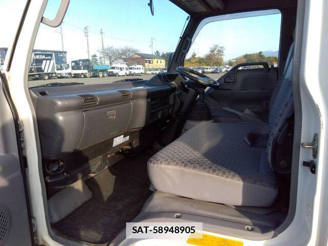 Isuzu ELF TRUCK 2004-10 7813993-5