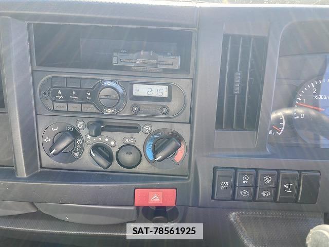 Isuzu ELF TRUCK 2015-10 7816810-12