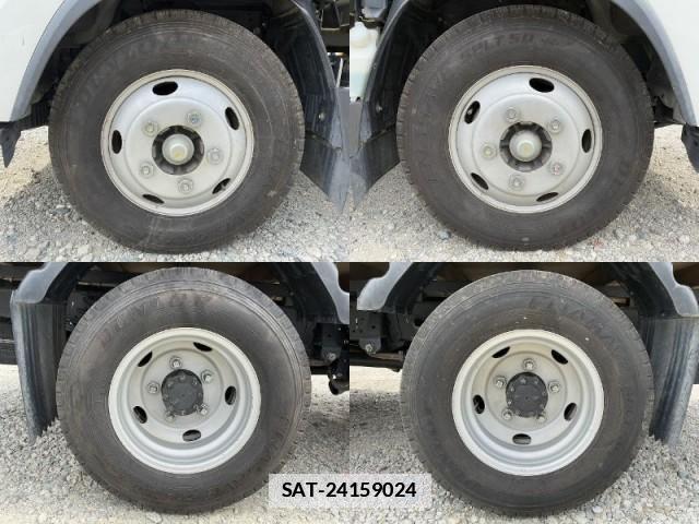 Isuzu ELF TRUCK 2023-02 7816820-19