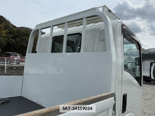 Isuzu ELF TRUCK 2023-02 7816820-8