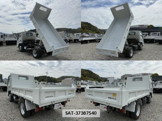 Isuzu ELF TRUCK 2004-03 7816825-5