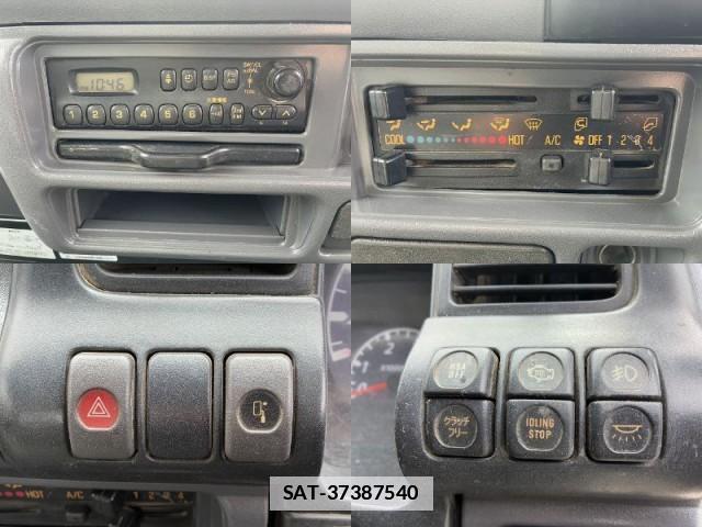 Isuzu ELF TRUCK 2004-03 7816825-9