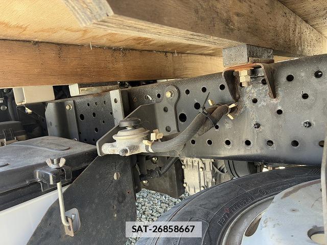 Isuzu ELF TRUCK 2020-09 7816831-16