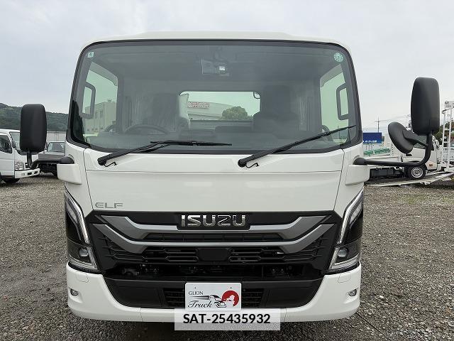 Isuzu ELF TRUCK 2025-06 7816847-0
