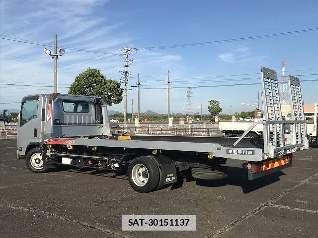 Isuzu ELF TRUCK 2018-09 7817364-5