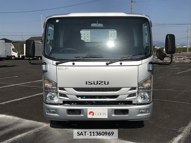 Isuzu ELF TRUCK 2020-03 7817367-1
