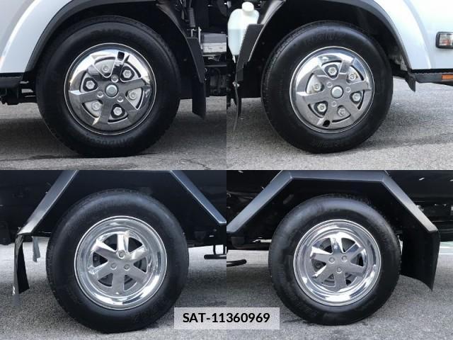 Isuzu ELF TRUCK 2020-03 7817367-18