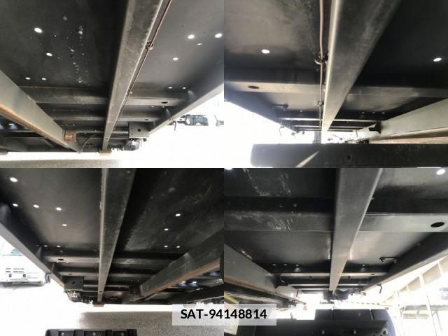 Isuzu ELF TRUCK 2018-01 7817376-16