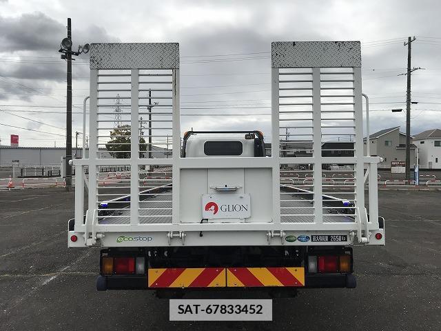 Isuzu ELF TRUCK 2021-04 7817381-8
