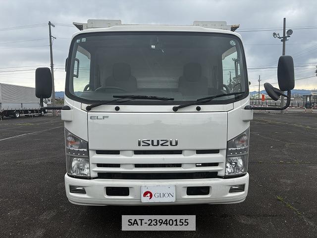 Isuzu ELF TRUCK 2013-04 7817385-1