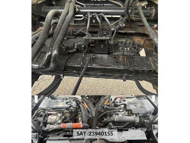 Isuzu ELF TRUCK 2013-04 7817385-11