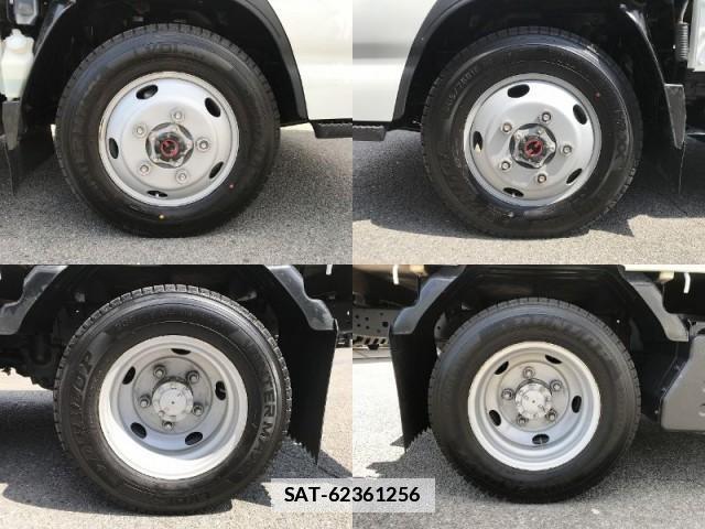 Isuzu ELF TRUCK 2021-07 7817389-18