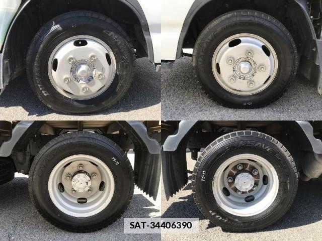 Isuzu ELF TRUCK 2013-11 7817390-18