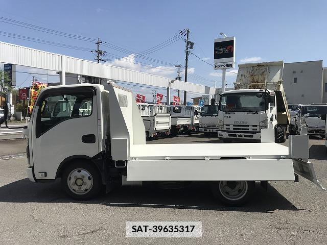 Isuzu ELF TRUCK 2023-09 7817392-3