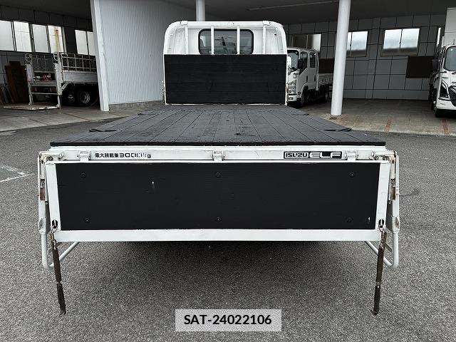 Isuzu ELF TRUCK 2006-07 7817399-6