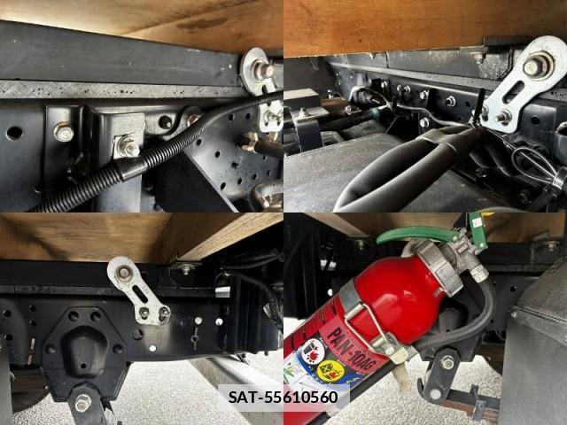 Isuzu ELF TRUCK 2023-04 7817400-16