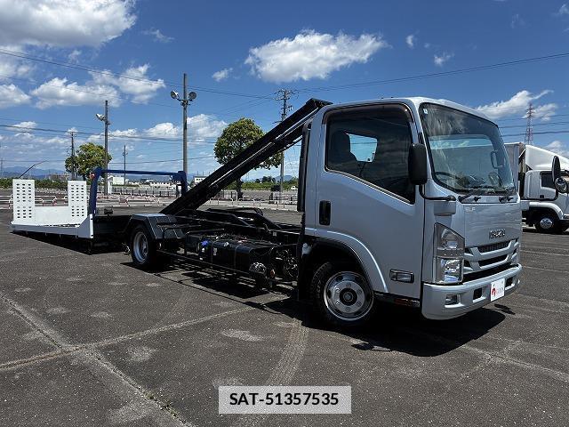 Isuzu ELF TRUCK 2020-03 7817404-2