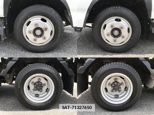 Isuzu ELF TRUCK 2012-02 7817405-16